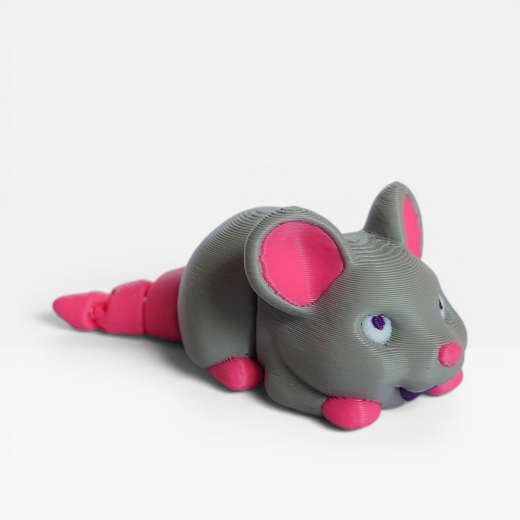 3D spausdinta pelytė su magnetuku – miela dekoracija šaldytuvui