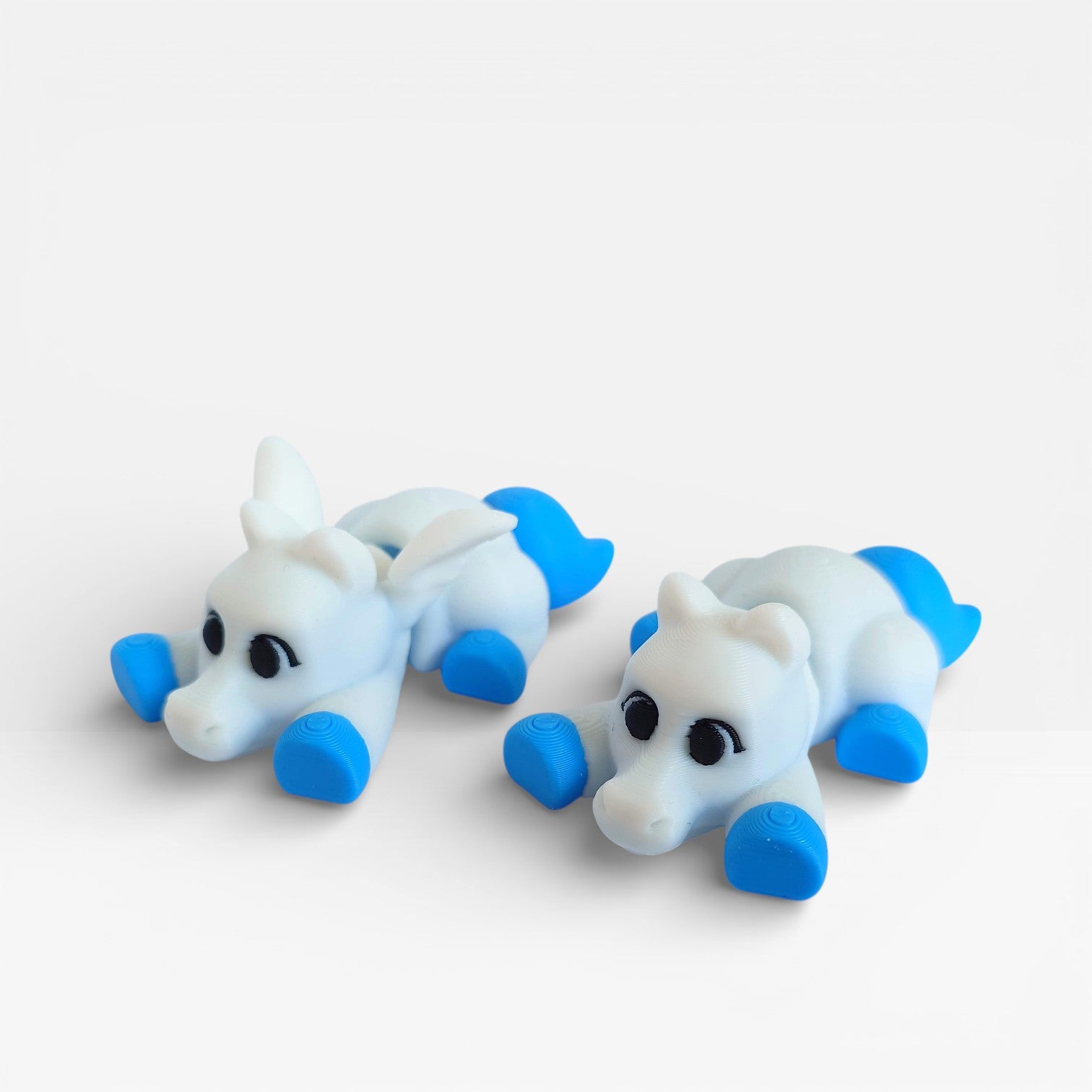 3D spausdintas mini fantastinis gyvūnas (magnetukas).