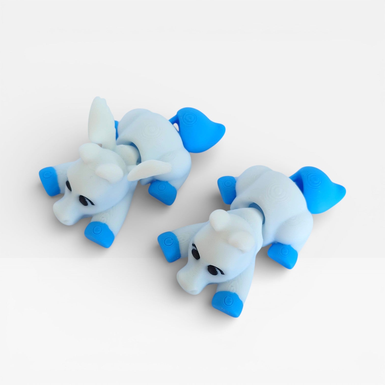 3D spausdintas mini fantastinis gyvūnas (magnetukas).