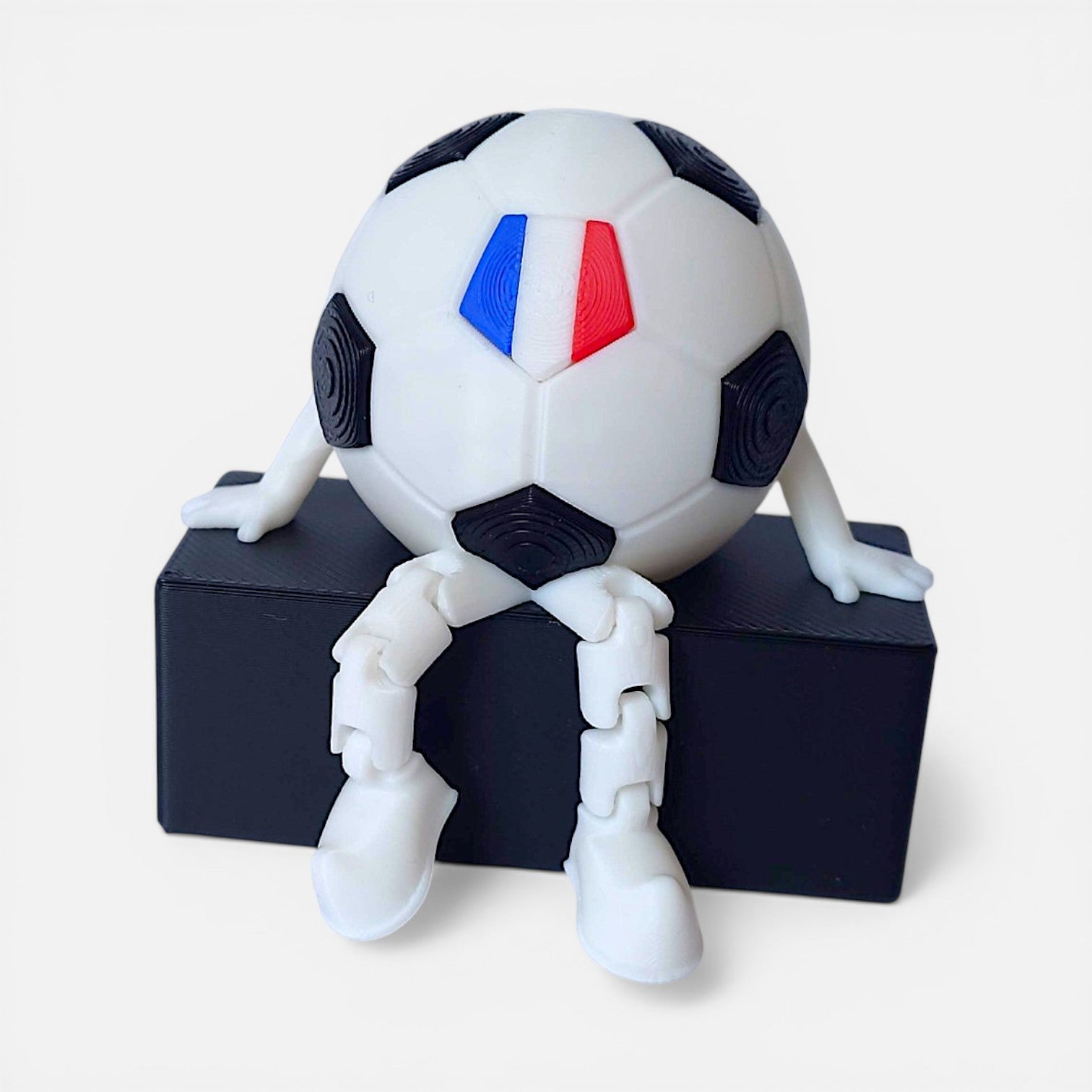 3D spausdintas futbolo draugužis